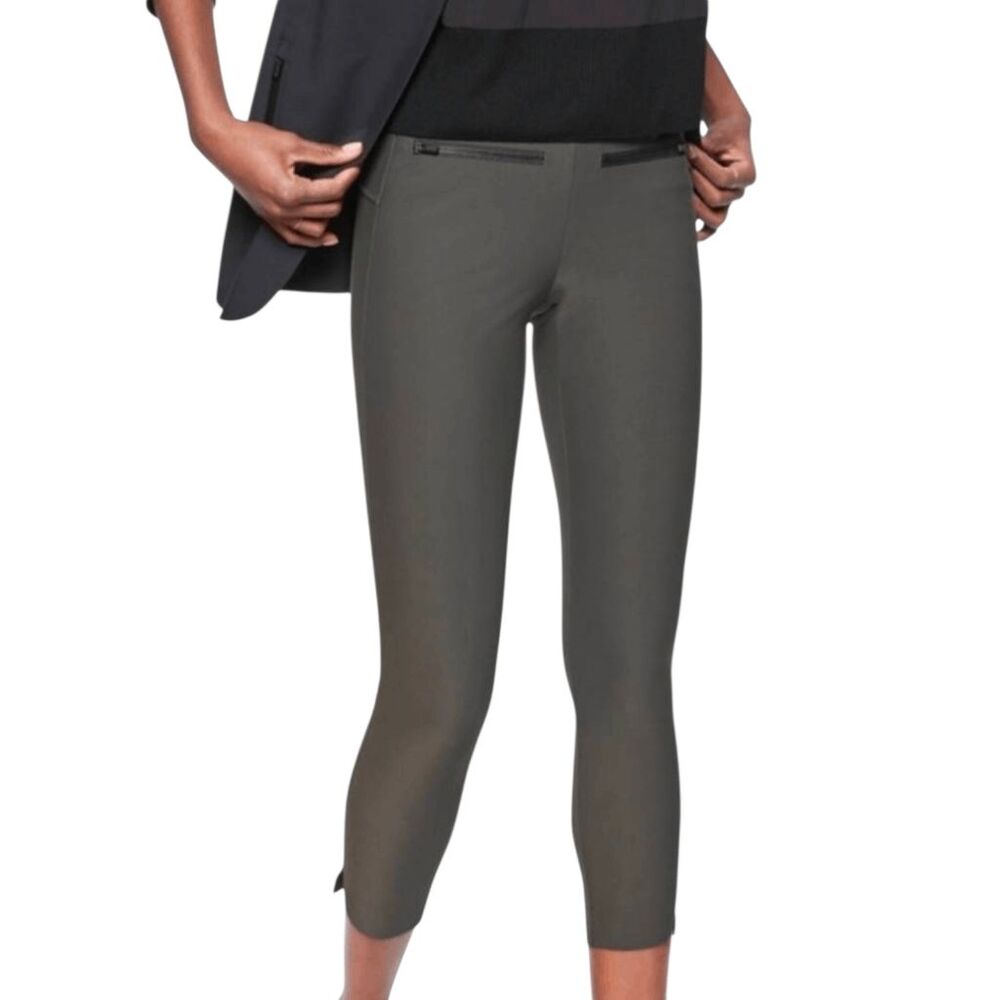 NWOT ATHLETA Stellar Crop Pant In Grey Size Med